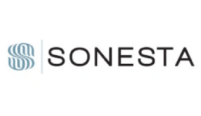 A black and white photo of sonesta hotel logo.